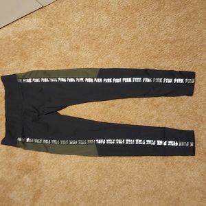 🆕 Victoria’s Secret PINK Fleece Lined Legging